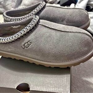 UGG Gray Tasmans